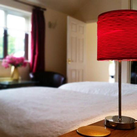 Miltons Country Lodge Lower Langford 外观 照片